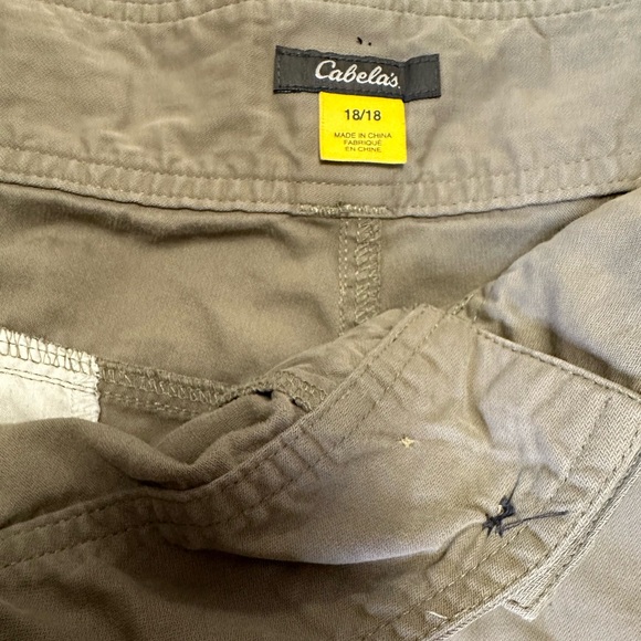 Cabela’s pants size 18 - Picture 5 of 6